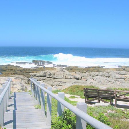 Beachfront House - Hermanus Whale View Βίλα Εξωτερικό φωτογραφία