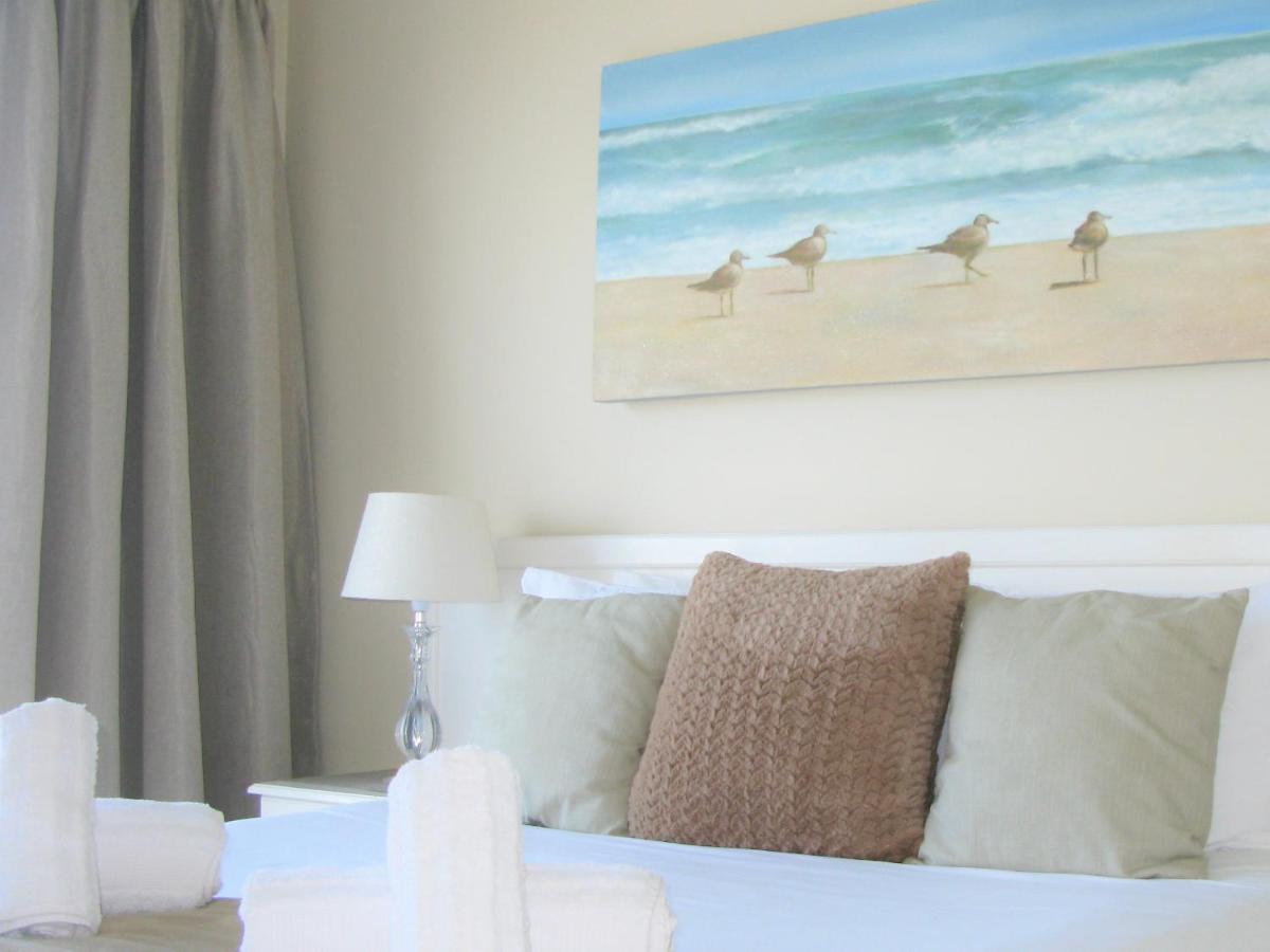 Beachfront House - Hermanus Whale View Βίλα Εξωτερικό φωτογραφία