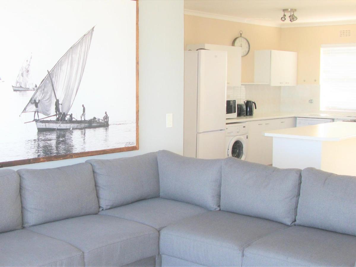 Beachfront House - Hermanus Whale View Βίλα Εξωτερικό φωτογραφία